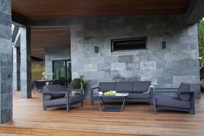 "Гранада" диван 3-местный, каркас алюминий темно-серый (RAL7024) муар, ткань темно-серая 027 "Гранада" диван 3-местный, каркас алюминий темно-серый (RAL7024) муар, ткань темно-серая 027