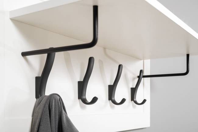 Большой комод две дверки четыре ящика с вешалкой с полкой и два шкаф-пенала Остин цвет белый шагрень/дуб крафт золотой Большой комод две дверки четыре ящика с вешалкой с полкой и два шкаф-пенала Остин цвет белый шагрень/дуб крафт золотой